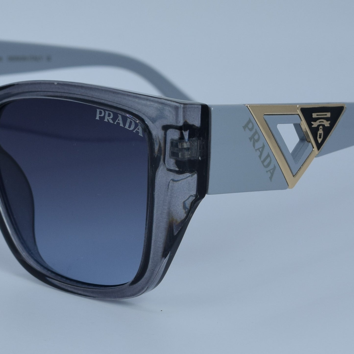 SUNGLASSES PRADA GOLD EDITION